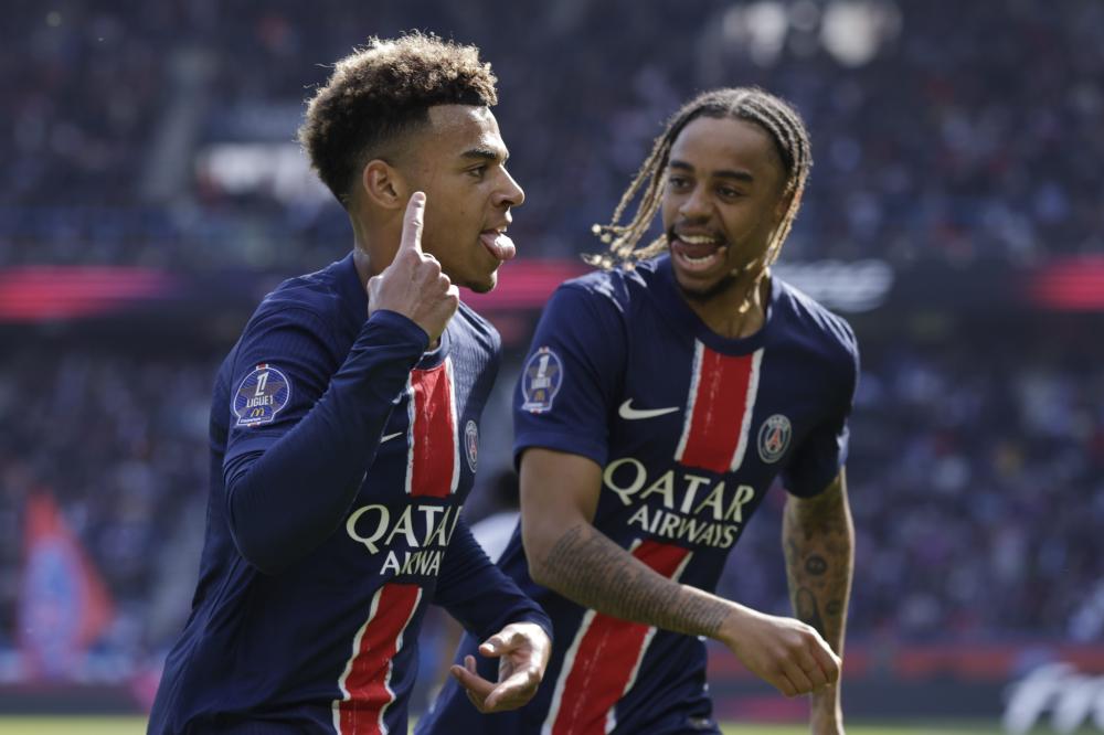 战略调整与 战略调整与